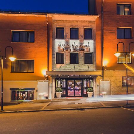 Home Hotel Grand Буде Екстер'єр фото