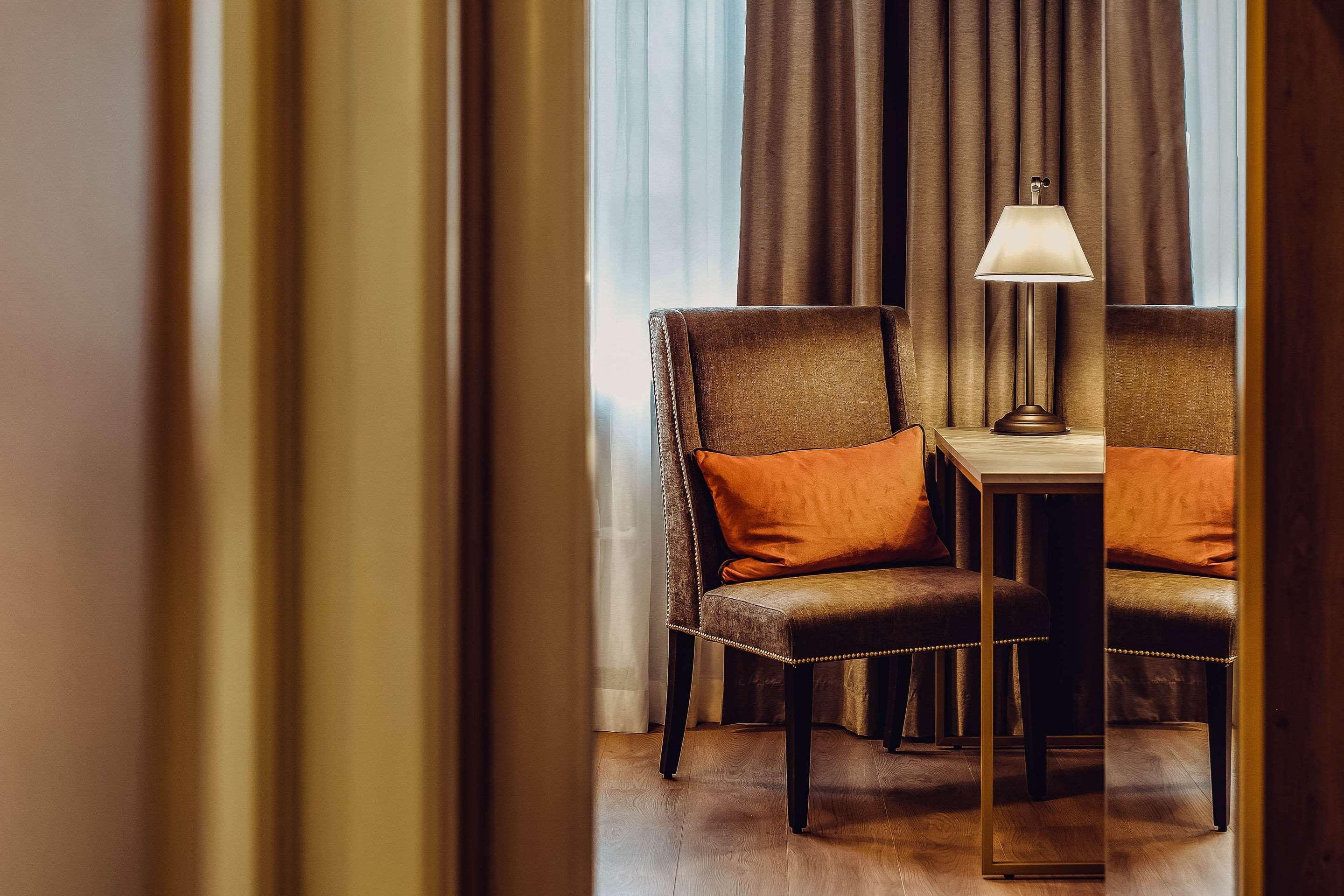 Home Hotel Grand Буде Екстер'єр фото
