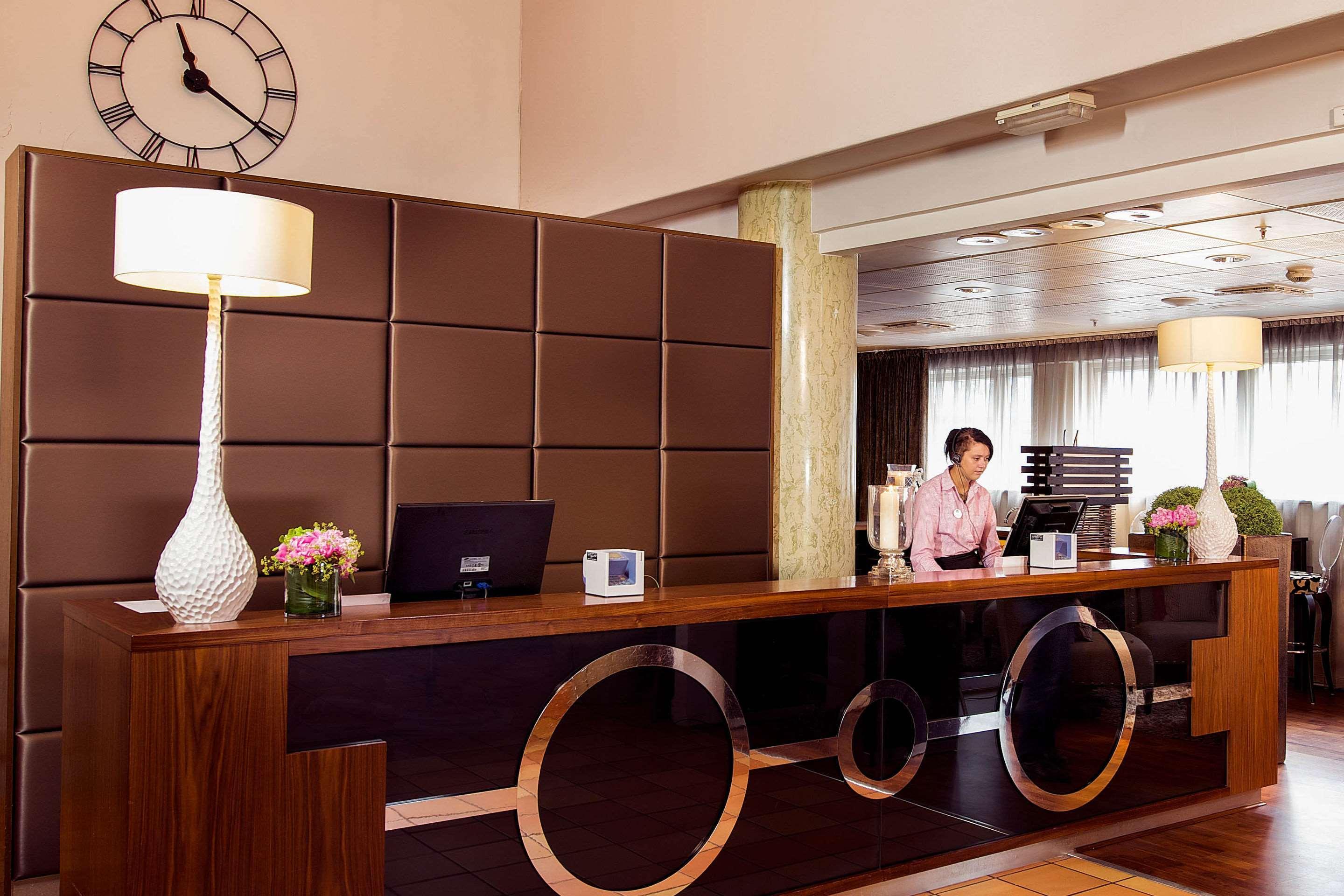 Home Hotel Grand Буде Екстер'єр фото